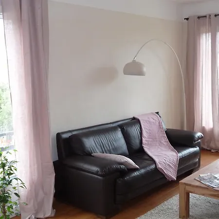 Oxford Apartment *